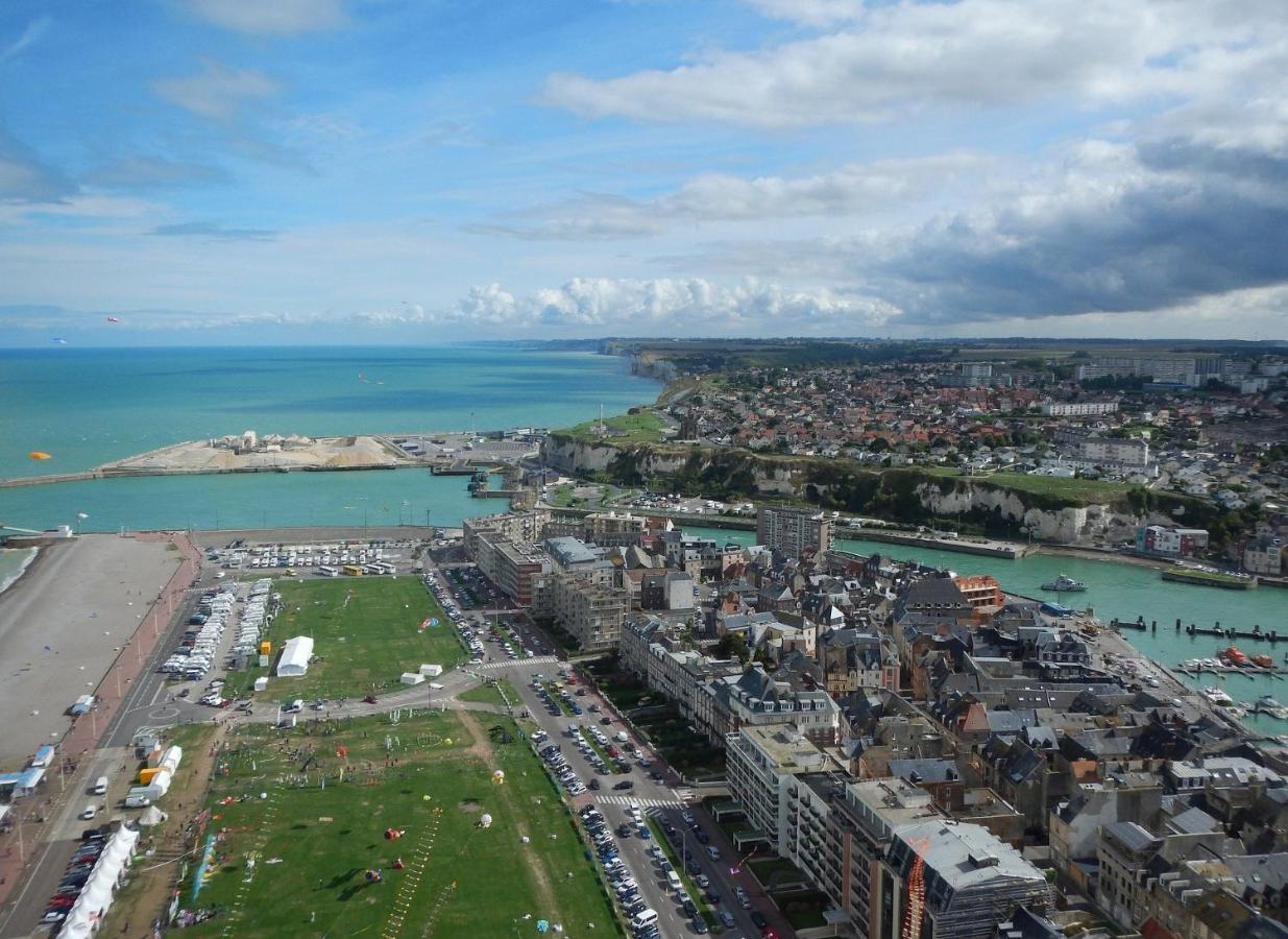 Le Confort Normand - Sur les quais&proxy plage - Chaleureux - Full équipé&netflix - Parking gratuit Dieppe Exterior foto